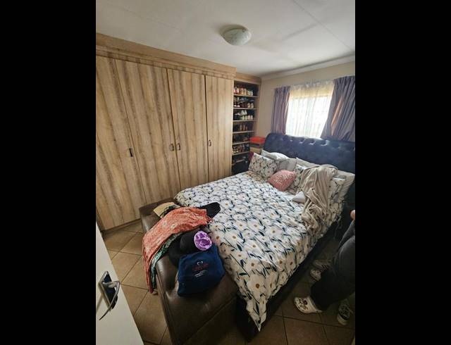 3 BEDROOM TOWNHOUSE FOR SALE IN ANDEON